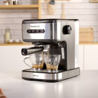 Cafetera Taurus Espresso Mercucio 20bar 600W 6 Tazas,920625,8414234206251